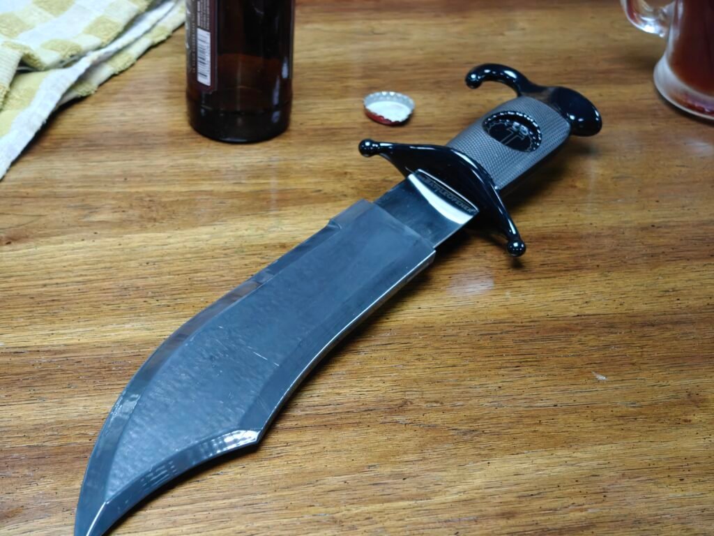 Basic BarBladed SwashBubbler BattleOpener in Scimitar Sheath